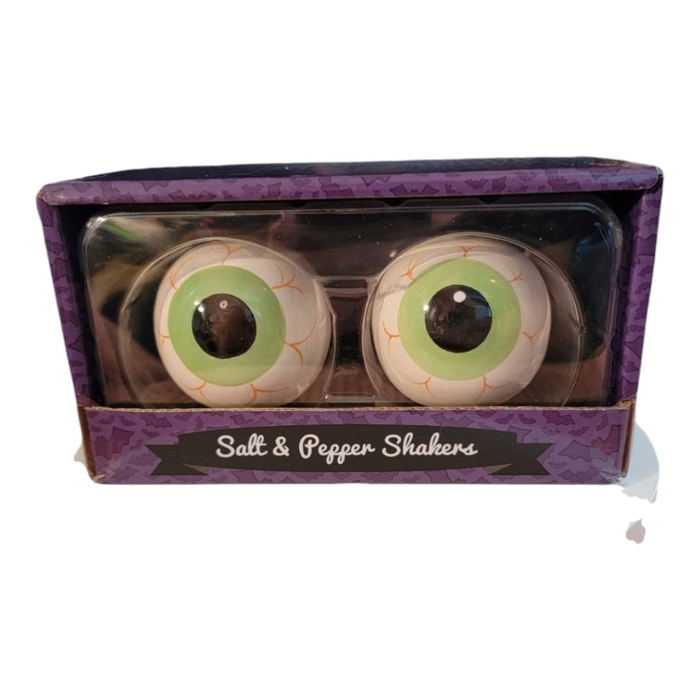 Transpac‎ Halloween Eyeball Salt and Pepper Shakers Green Bloodshot Ceramic New